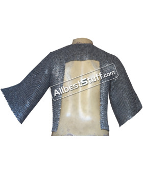 Waistcoat Style Chain Mail Voiders reference Pisanello Painting