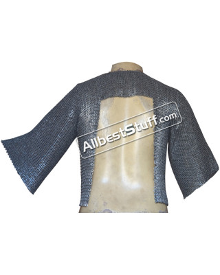Waistcoat Style Chain Mail Voiders reference Pisanello Painting
