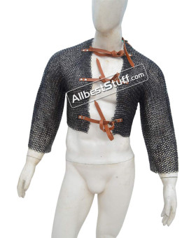 Flat Wedge Riveted Chainmail Voider Closed Chest 9 mm