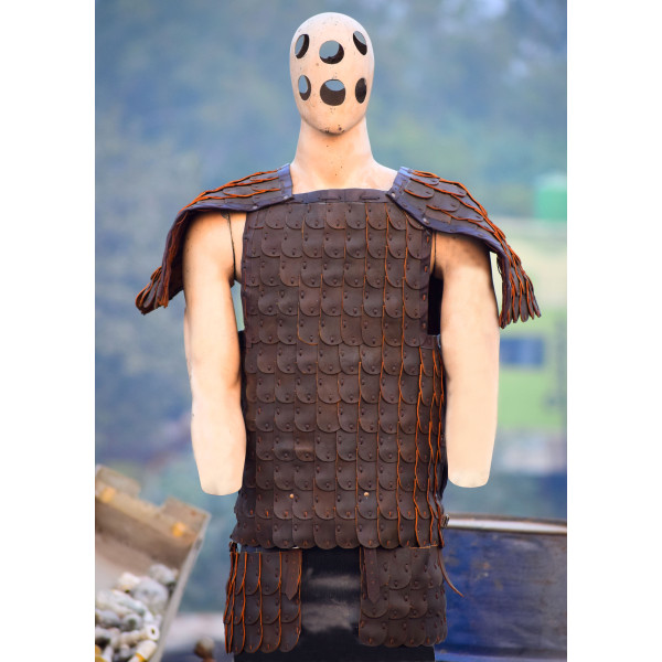 Leather Lamellar Armor With Tasset
